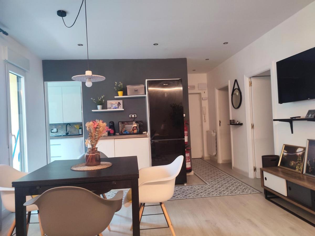 Beach Accommodation Apartment San Sebastian Ngoại thất bức ảnh